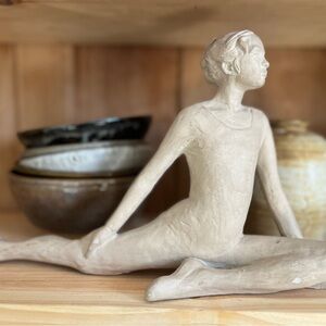 Vintage Austin production sculpture ballerina